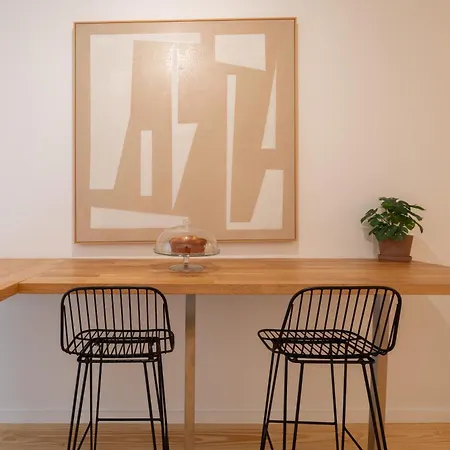Modern & Stylish With Terrace By Hostwise Apartment *