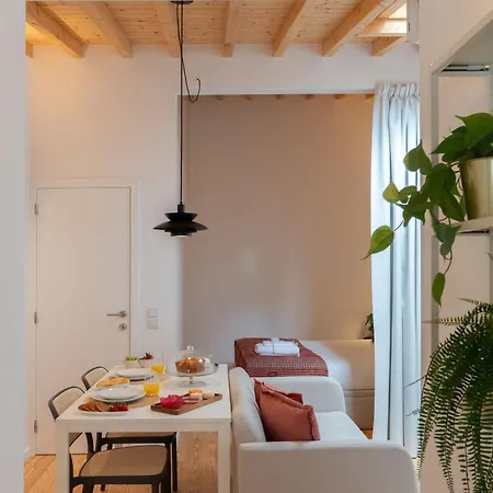 Apartment Modern & Stylish With Terrace By Hostwise