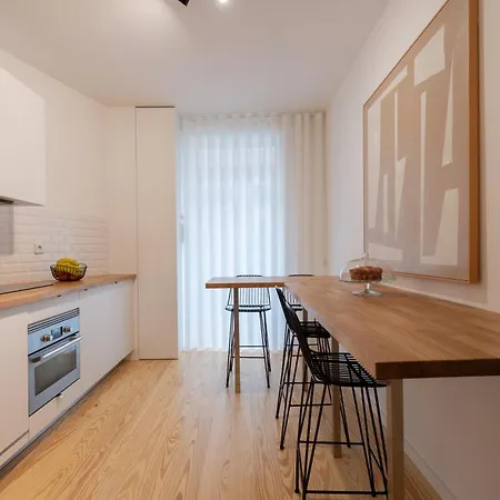 Lejlighed Modern & Stylish With Terrace By Hostwise Porto