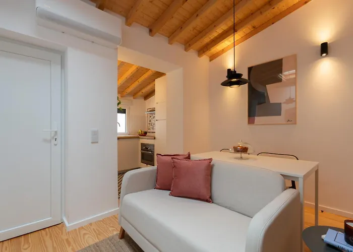 Modern & Stylish With Terrace By Hostwise Apartamento *