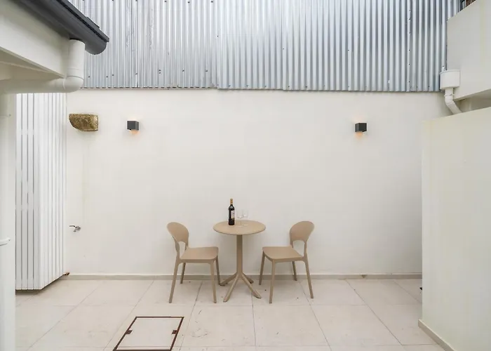 Modern & Stylish With Terrace By Hostwise Apartment