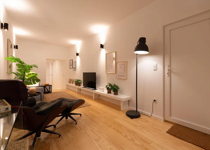 Modern & Stylish With Terrace By Hostwise Apartment Porto